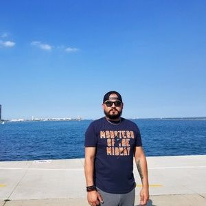 Meet your Posher, Juan